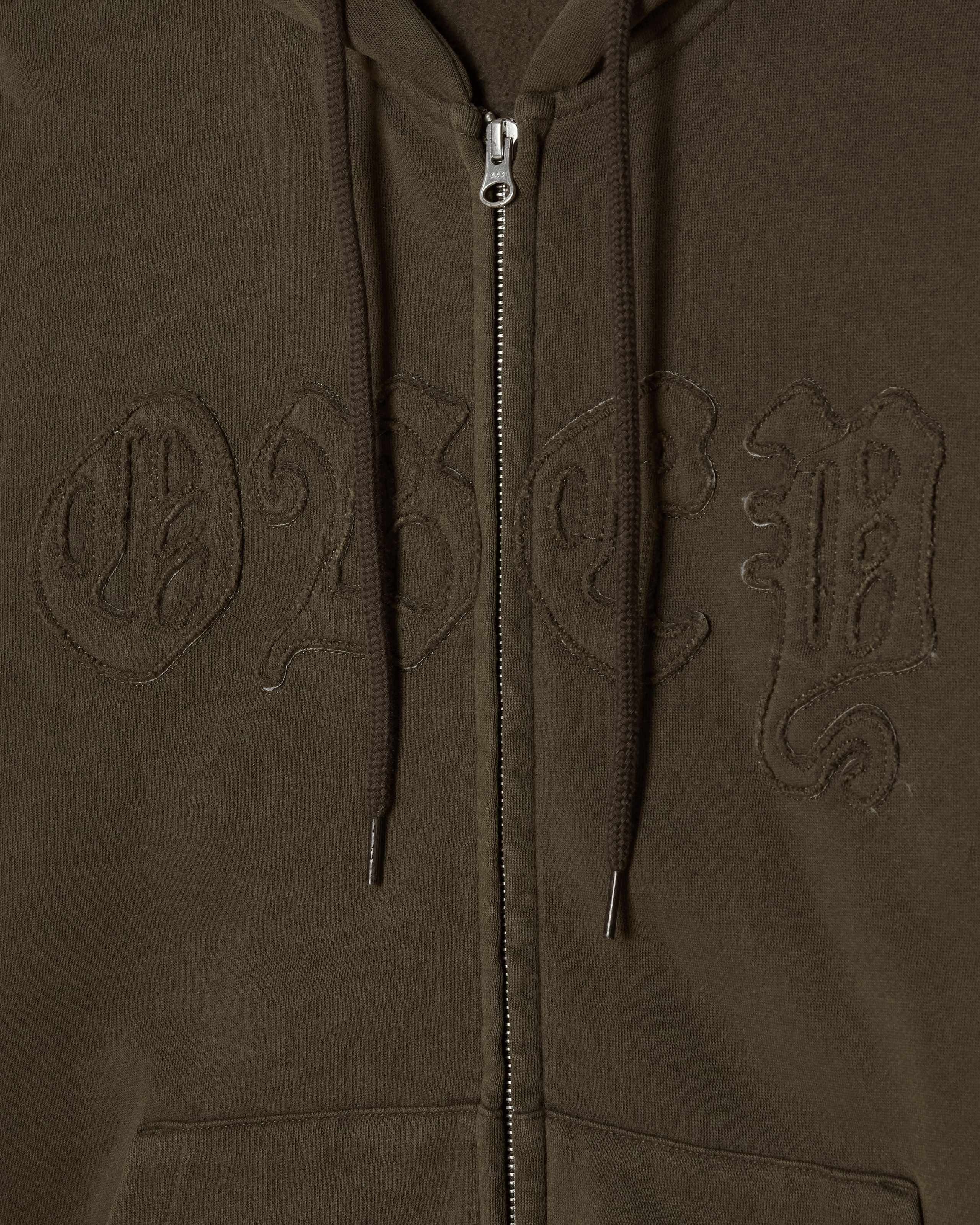 obey-gothic-zip-hood-dusty-black-olive (zoomed)