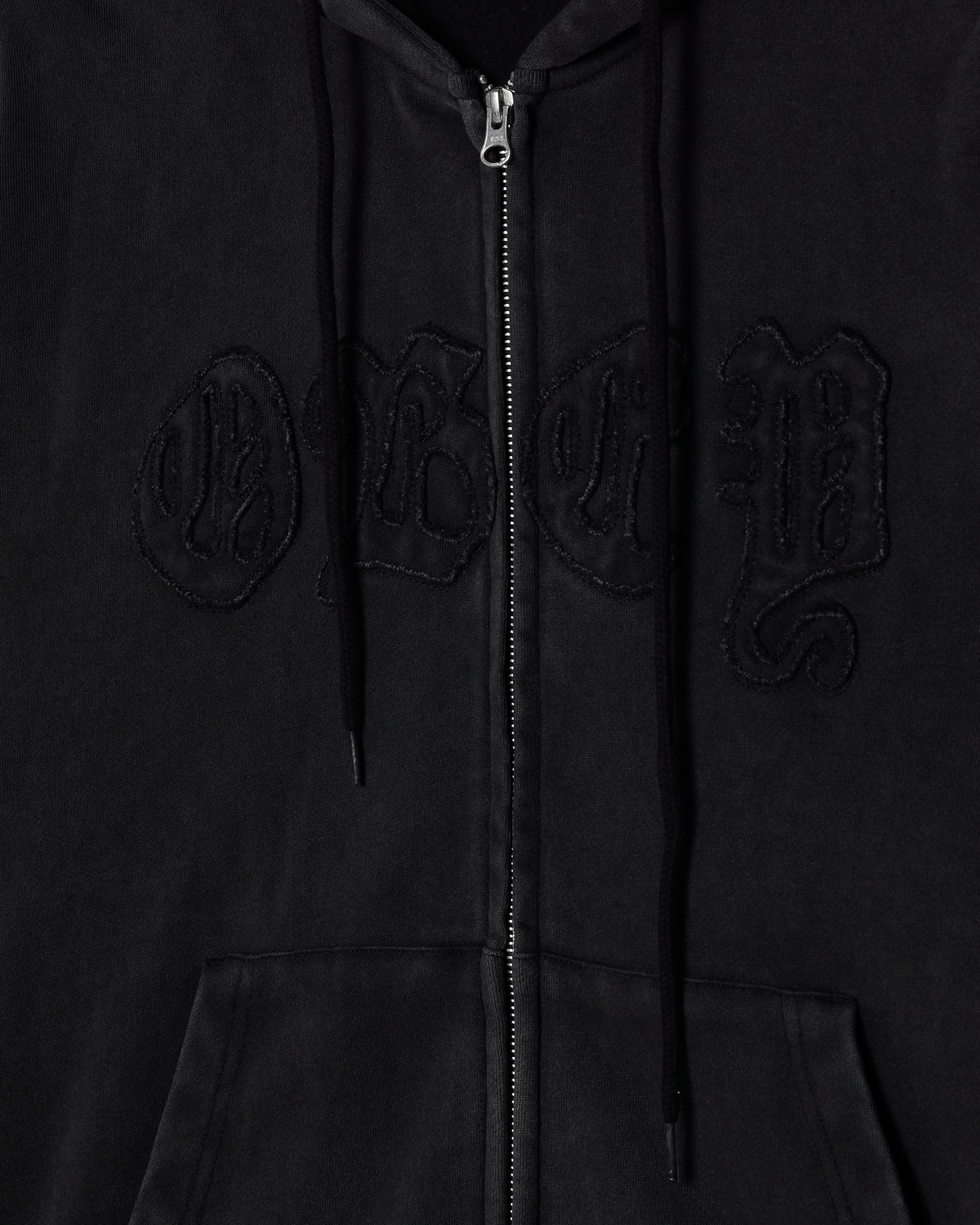 obey-gothic-zip-hood-dusty-black-limo (zoomed)