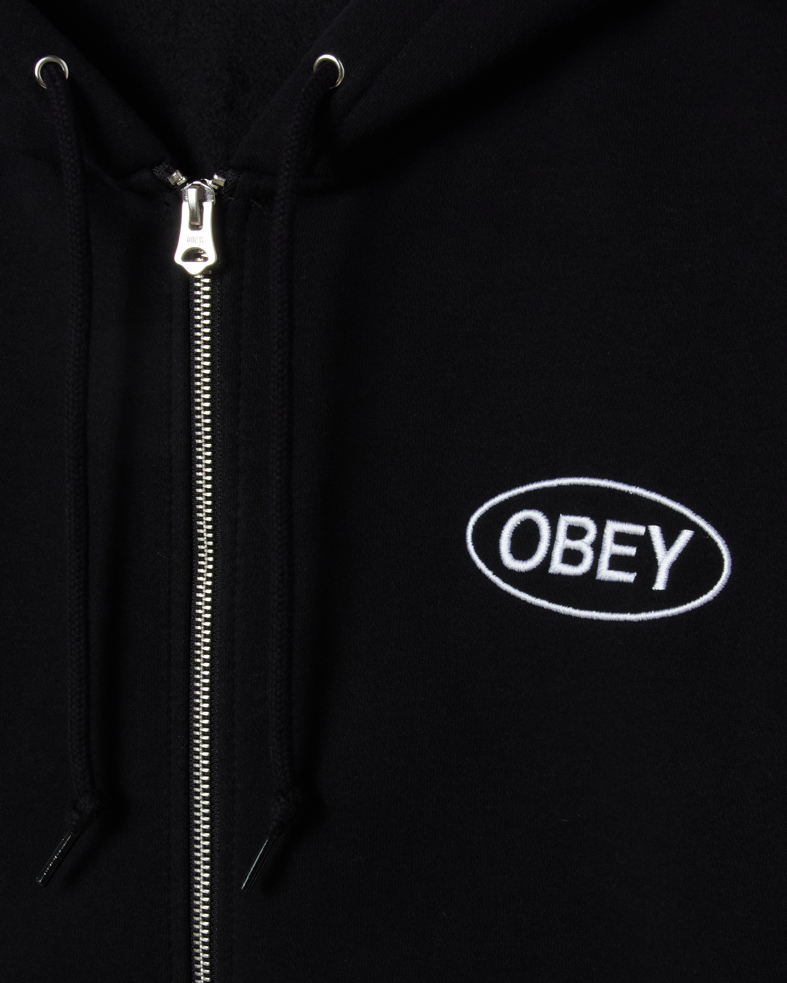 obey-oval-zip-hood-black (zoomed)