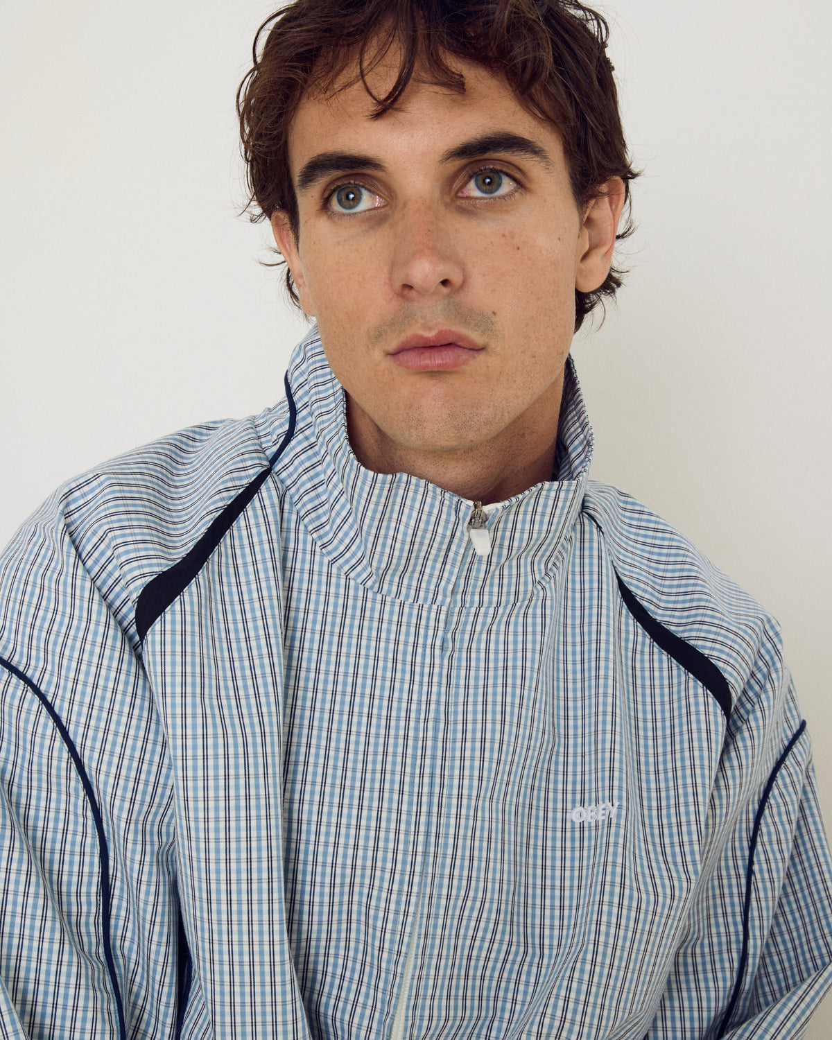obey-practice-windbreaker-plaid-multi