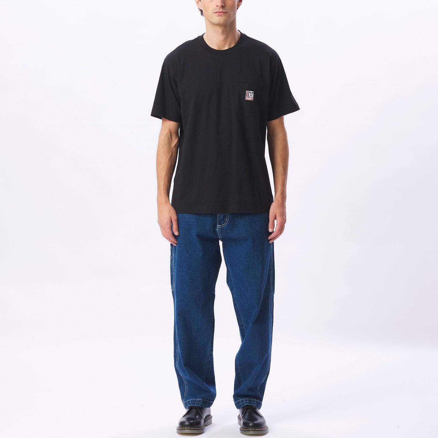 point-pocket-t-shirt-black (zoomed)