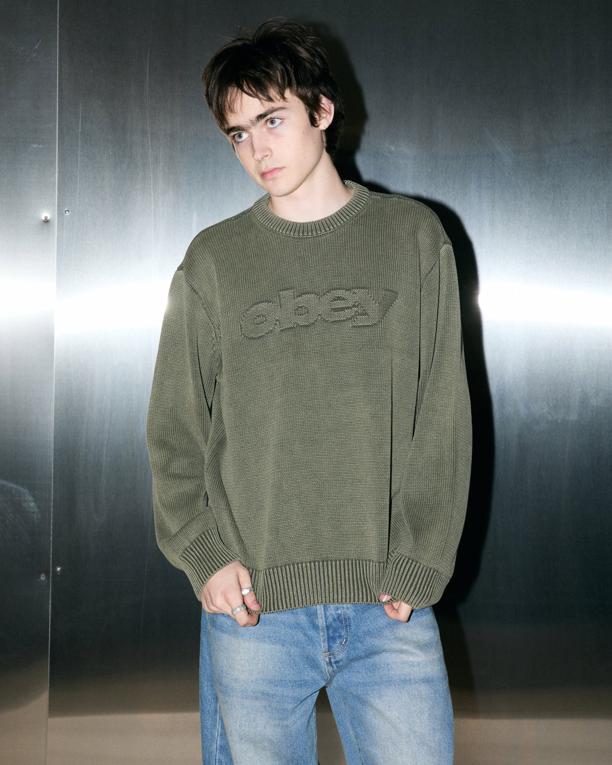FADE WASH SPEED LOGO SWEATER (zoomed)