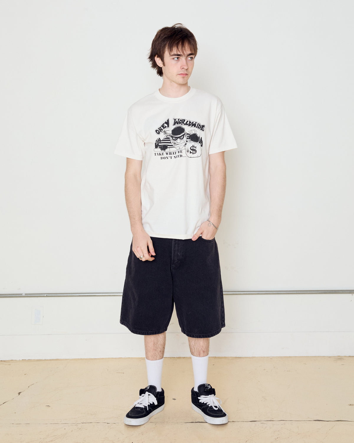 obey-take-classic-t-shirt-vintage-white (zoomed)