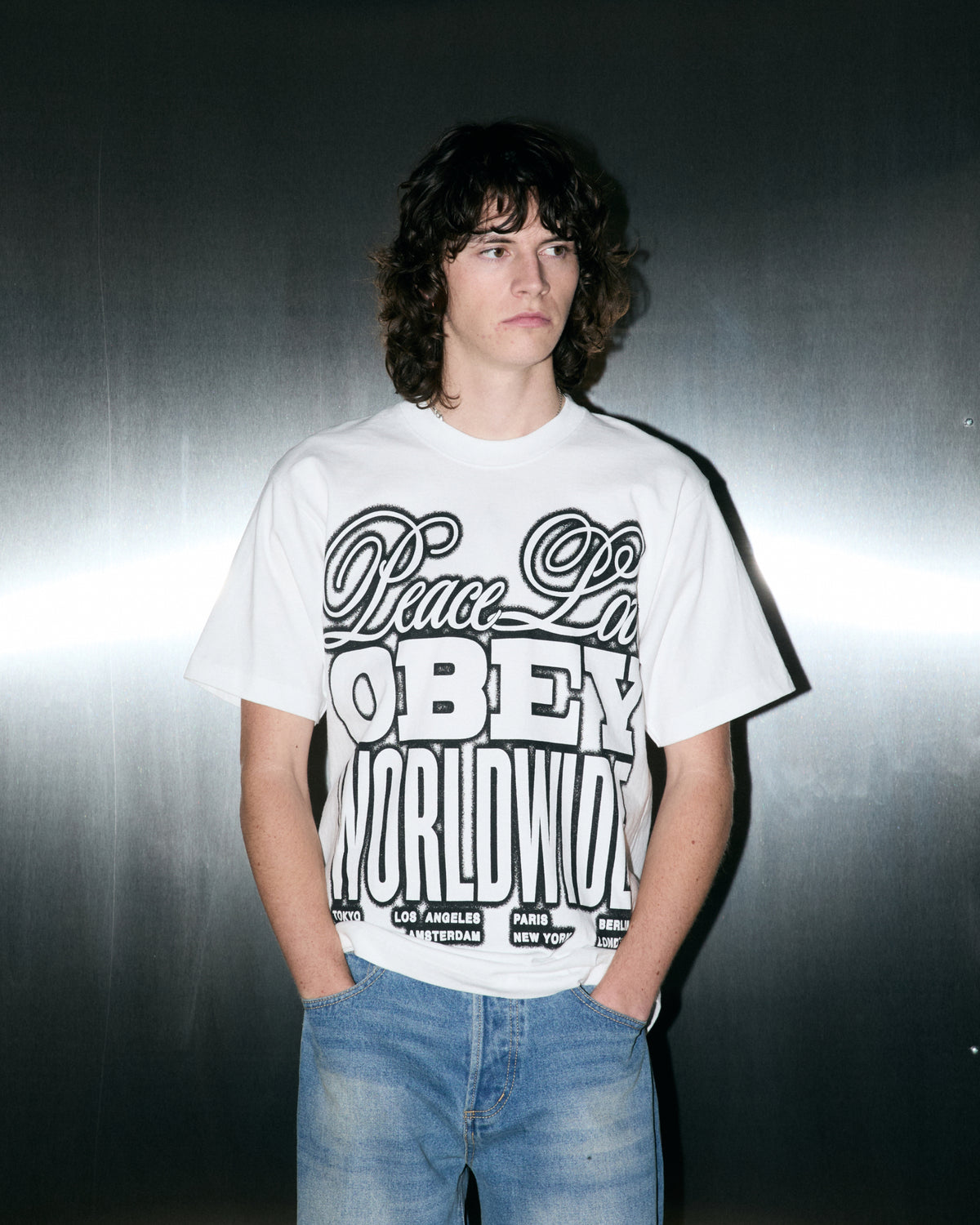 obey-peace-love-heavyweight-t-shirt-white (zoomed)