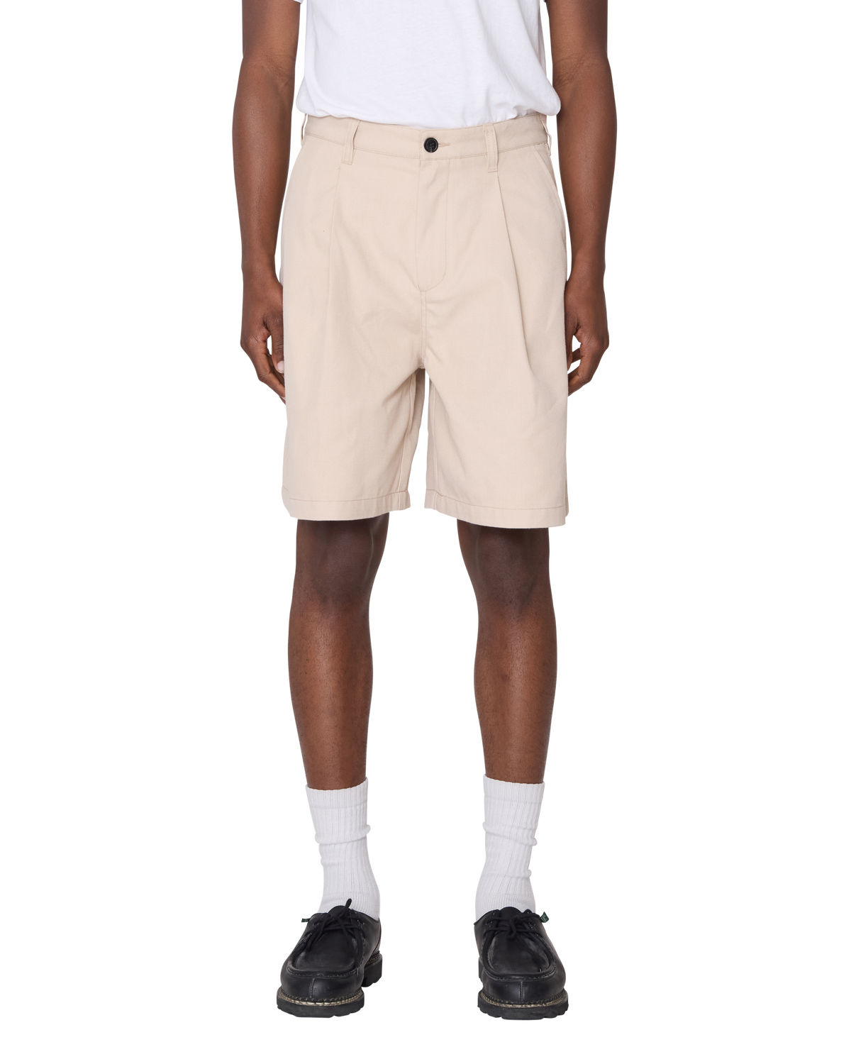 obey-dean-pleated-short-cement