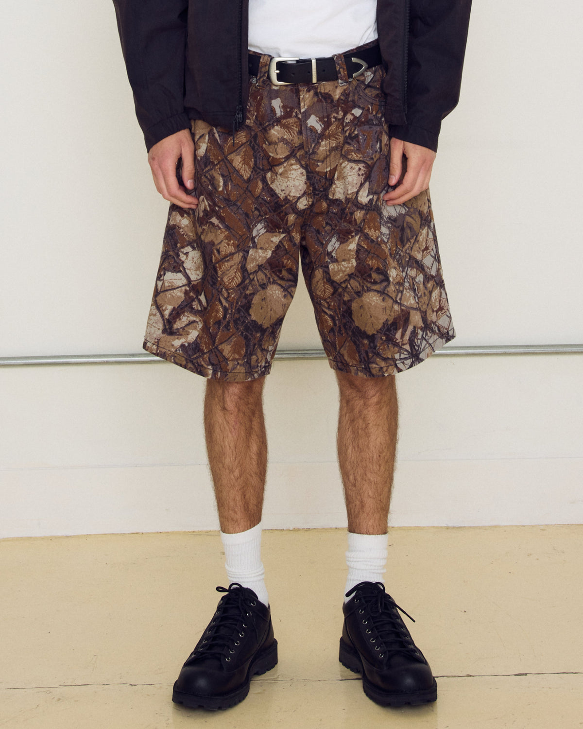 obey-bigwig-baggy-denim-short-fence-camo