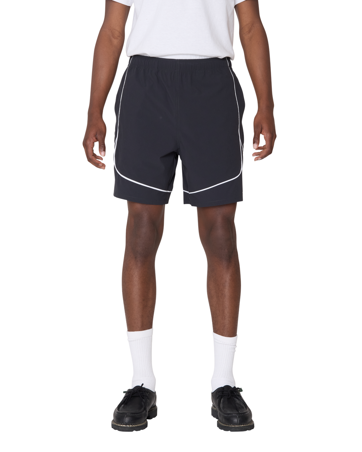 obey-corner-short-black