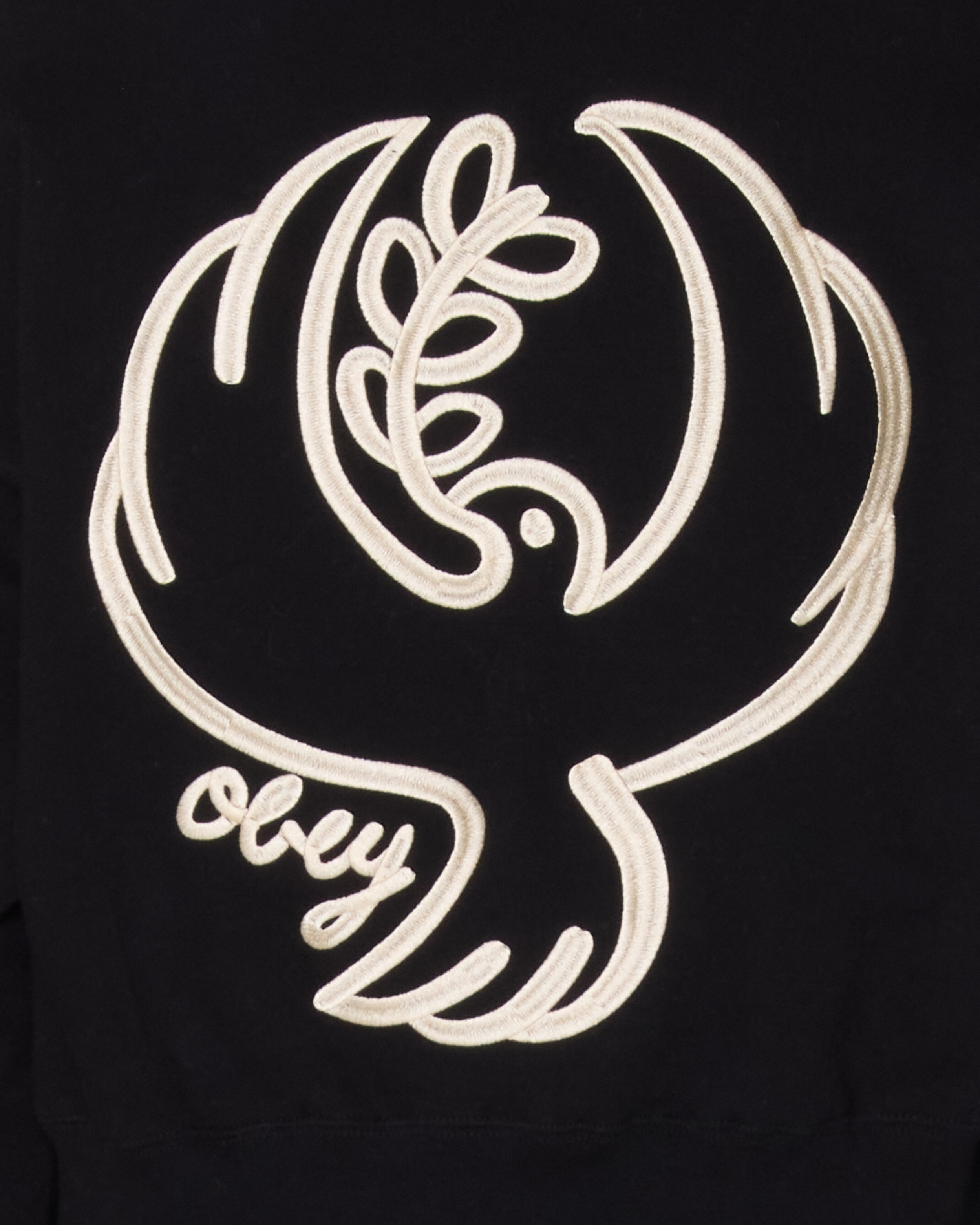 obey-dove-cropped-pullover-black (zoomed)