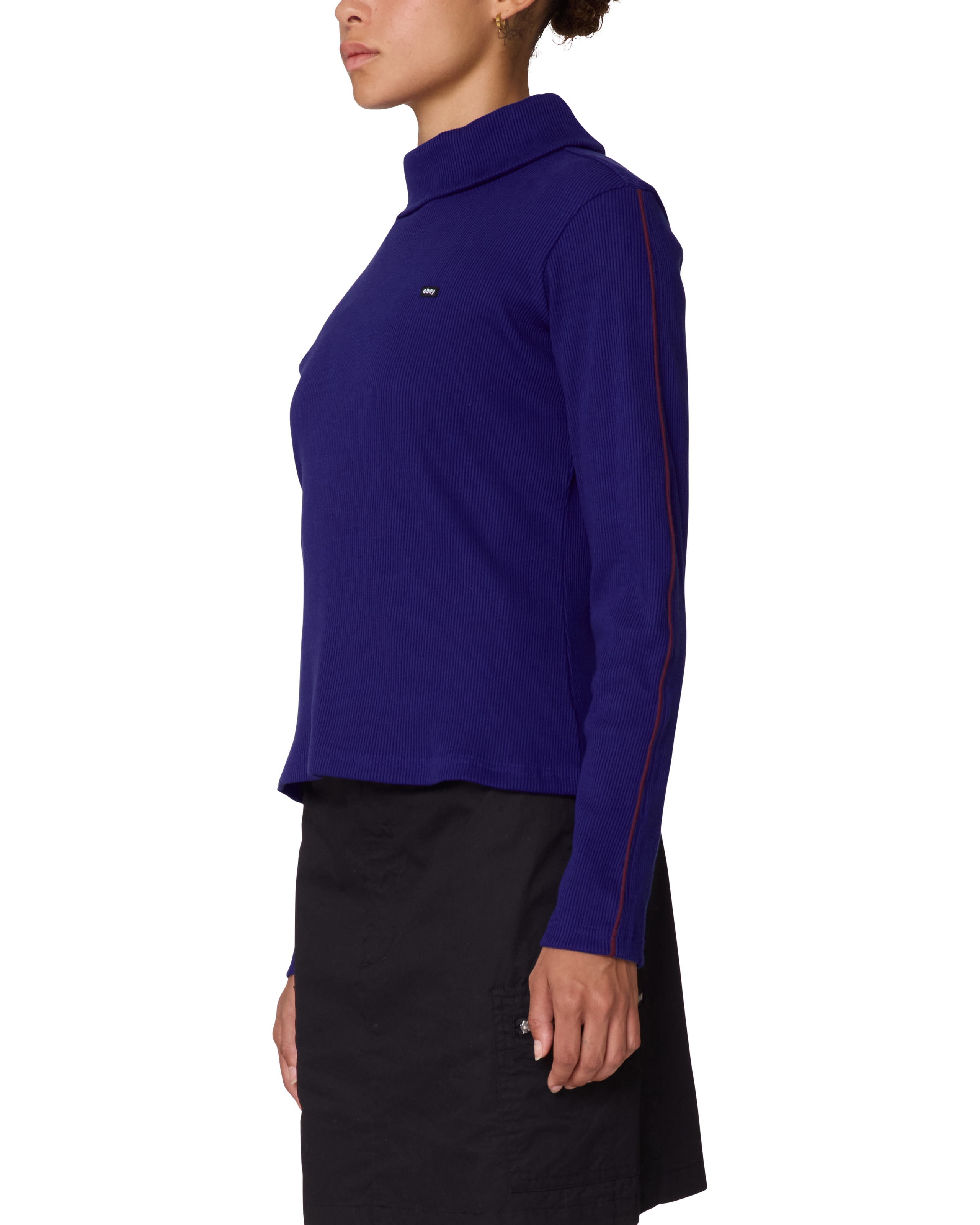 REVIVAL TURTLENECK LS TOP (zoomed)