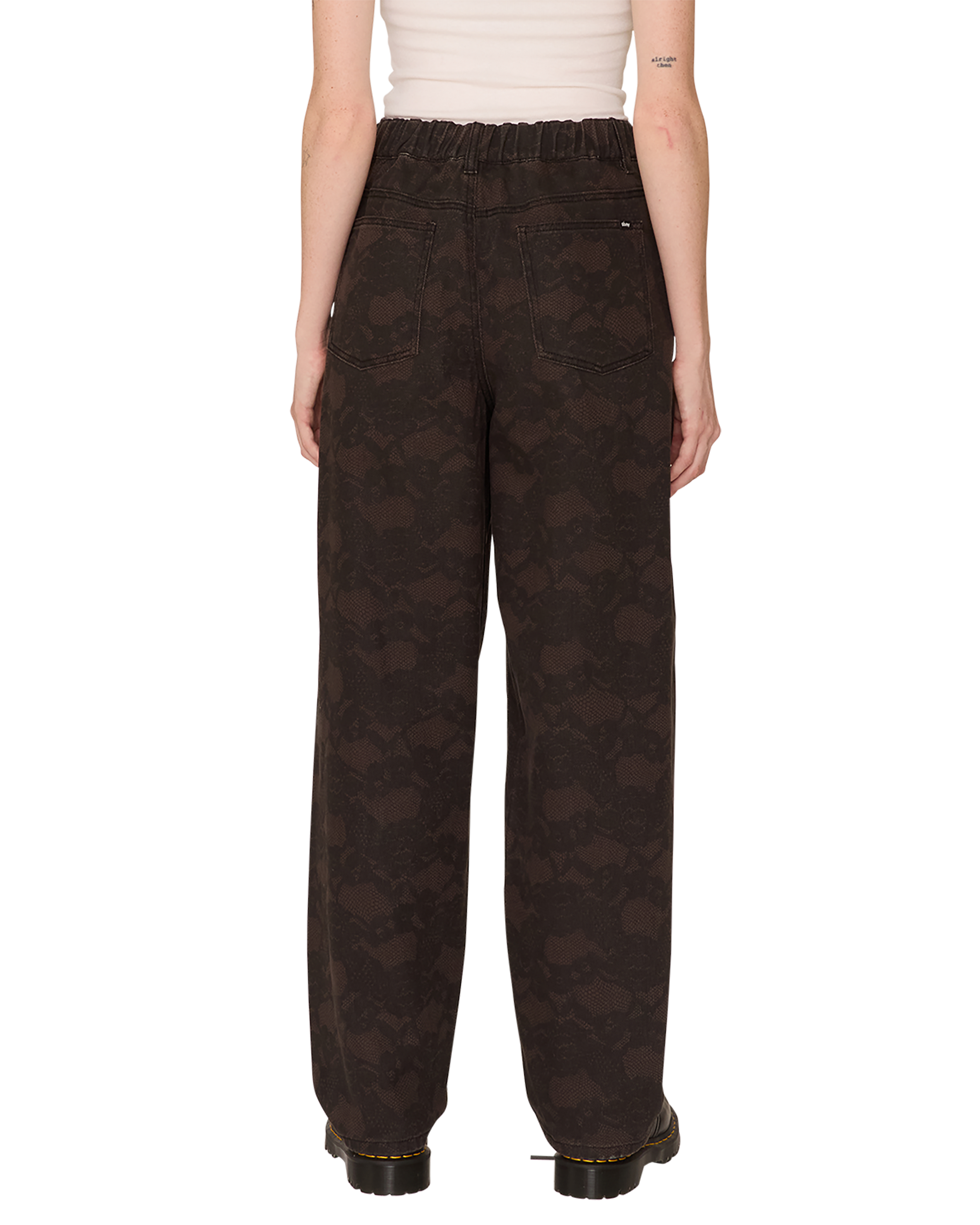 obey leah iii baggy 5 pkt pant chocolate (zoomed)