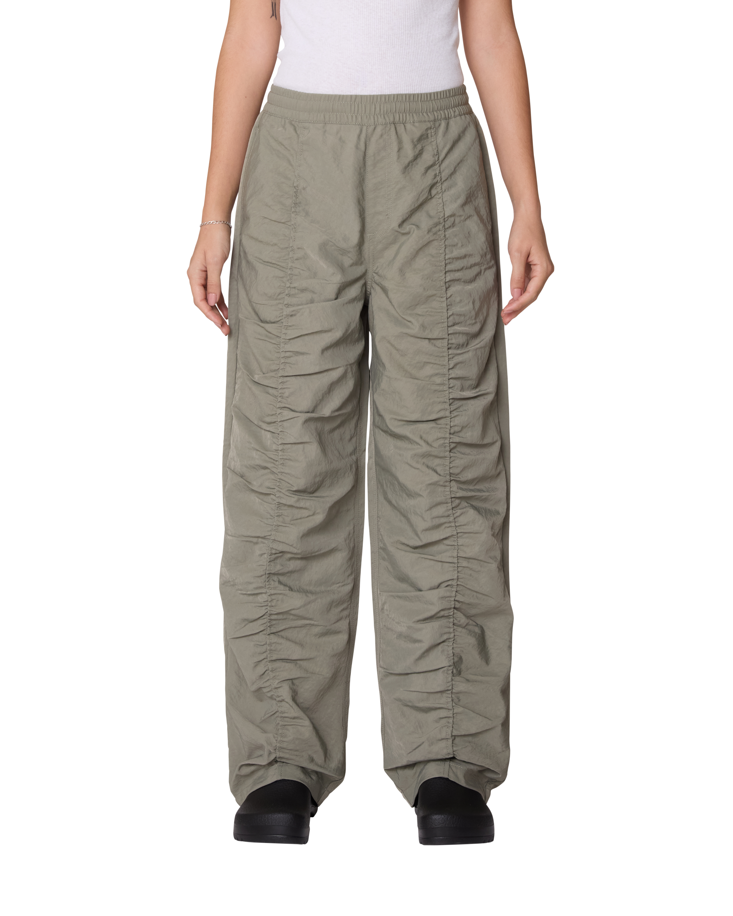 LULA FLIGHT PANT (zoomed)