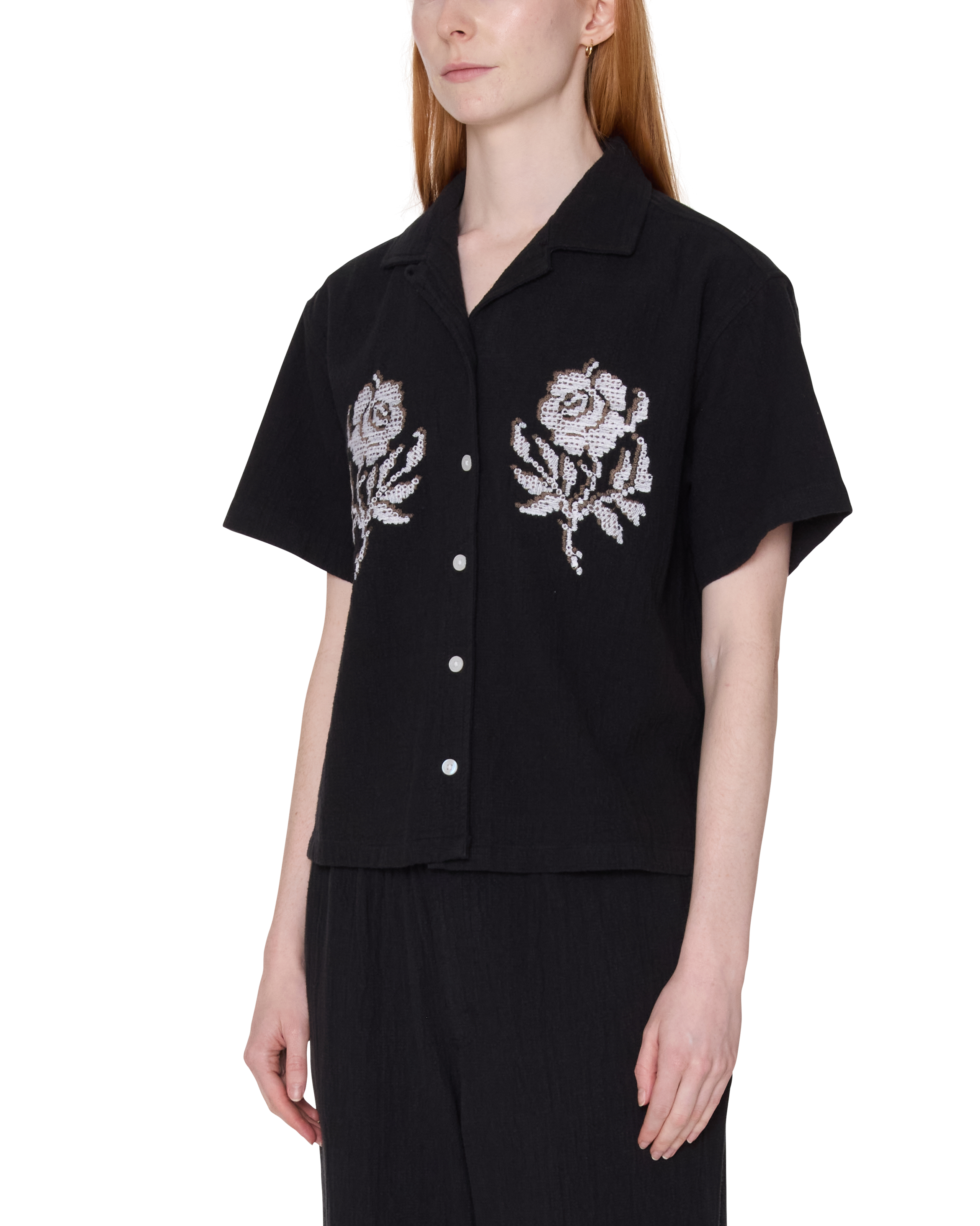 obey-roses-embellished-ss-shirt-off-black (zoomed)