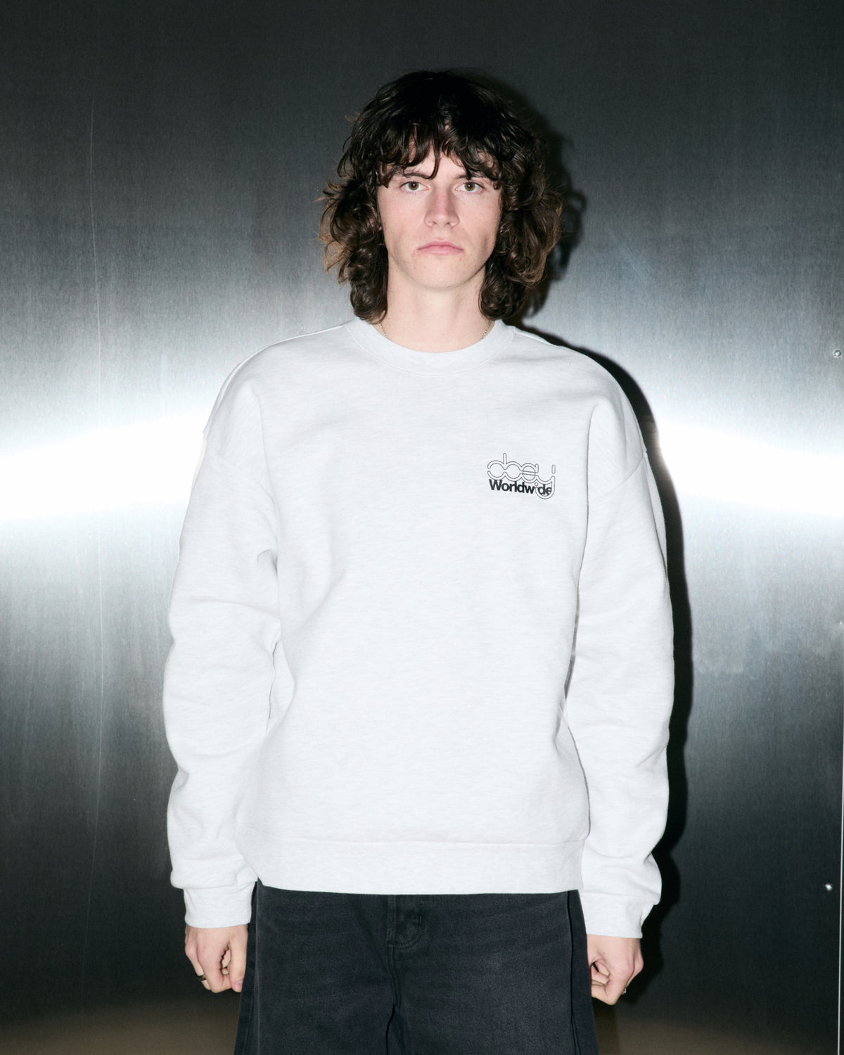 DESIRE CREWNECK