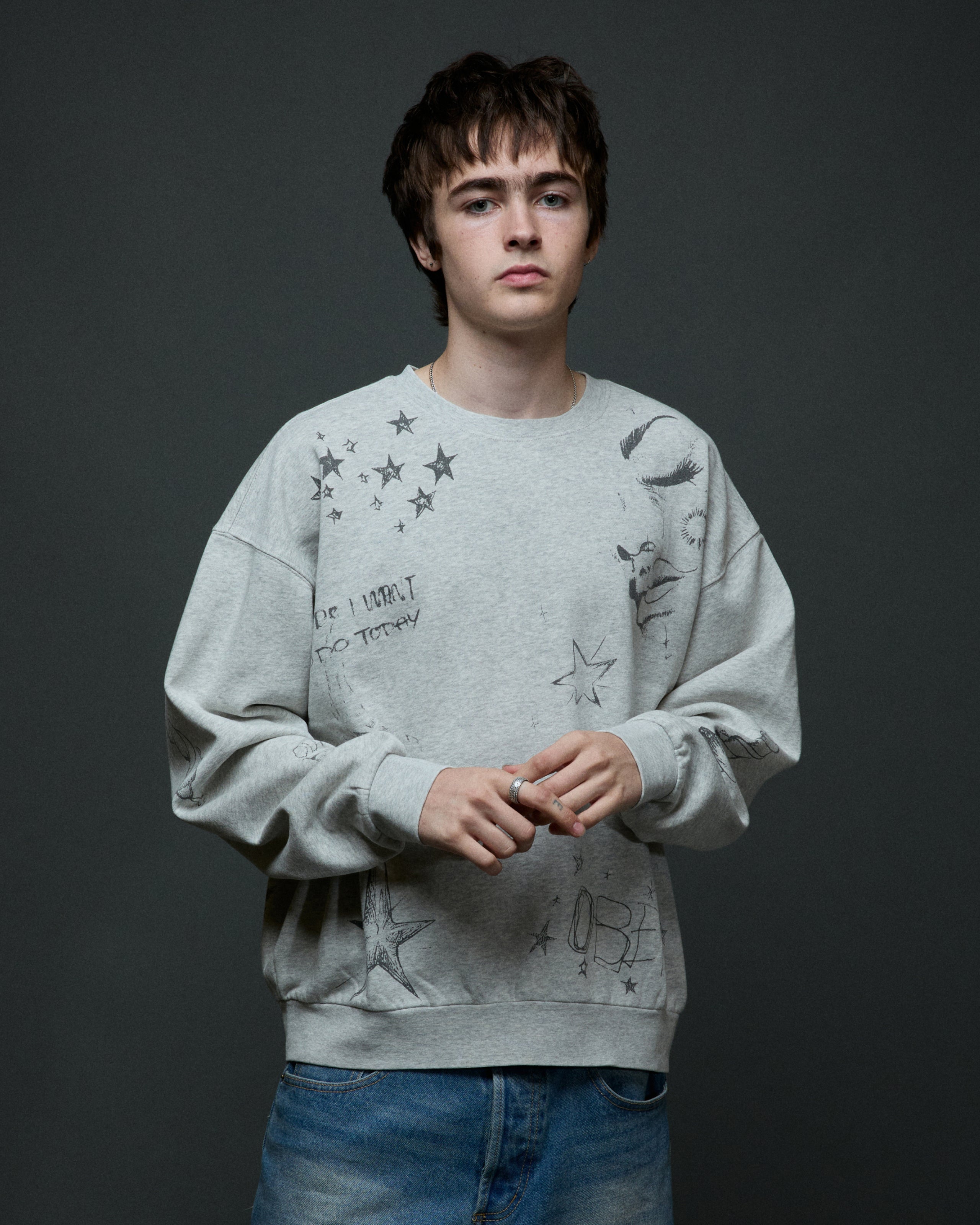 obey-dreams-crewneck-dusty-ash-grey (zoomed)