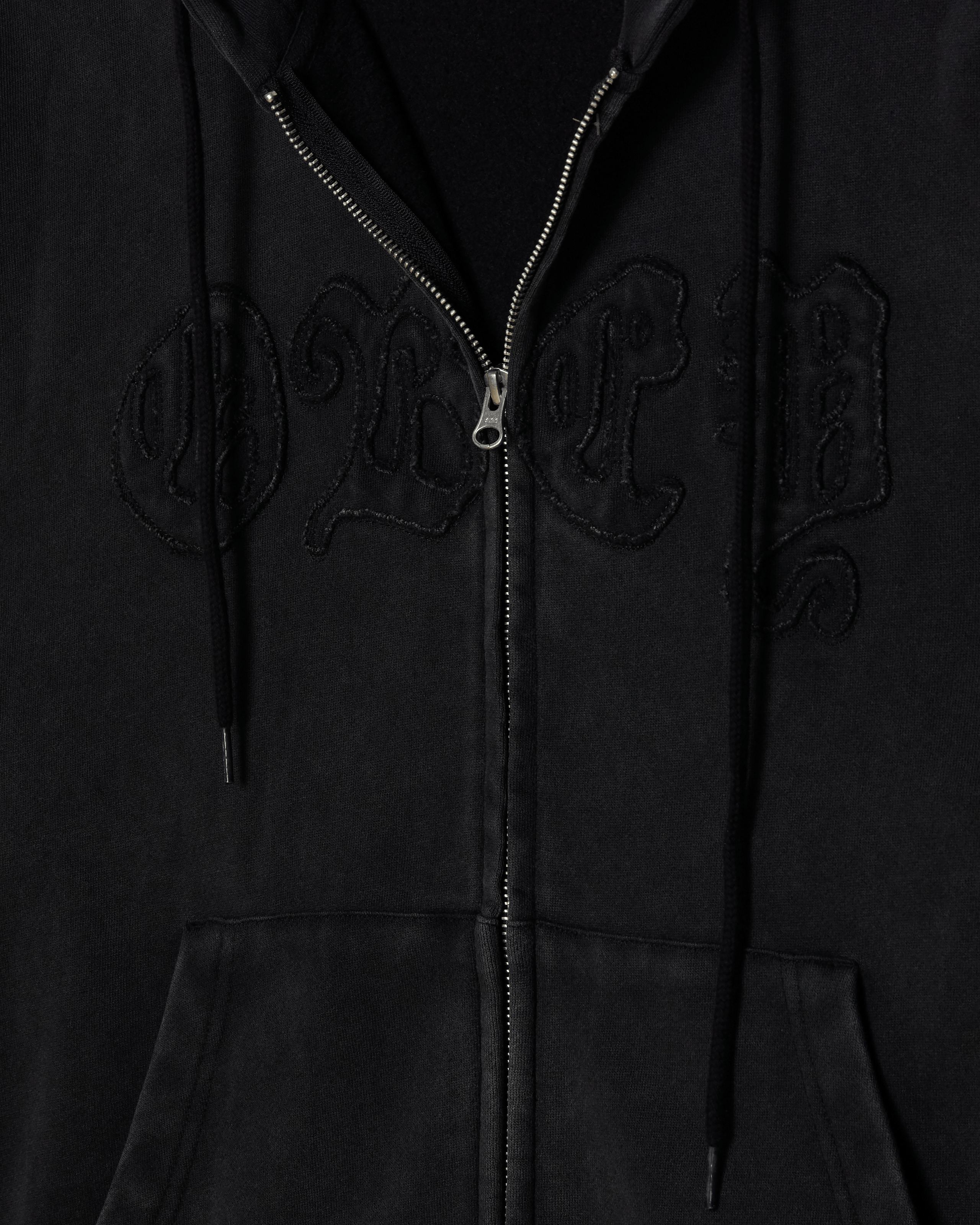 obey-gothic-zip-hood-dusty-black-limo (zoomed)