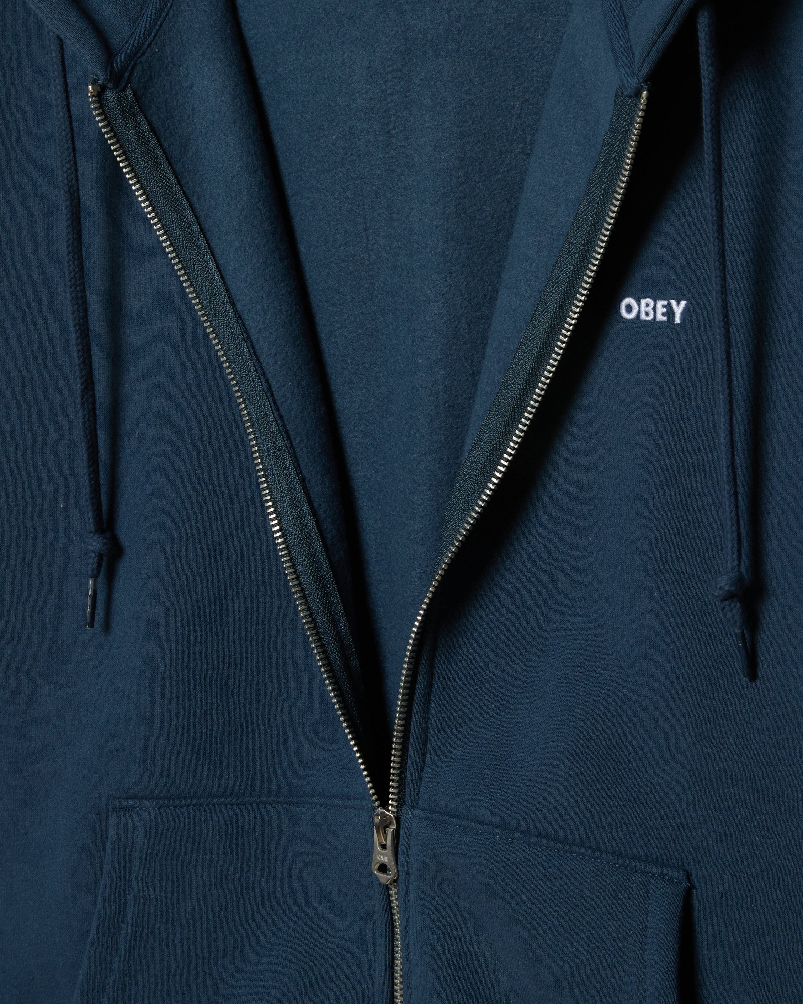 EST. WORKS BOLD ZIP HOOD