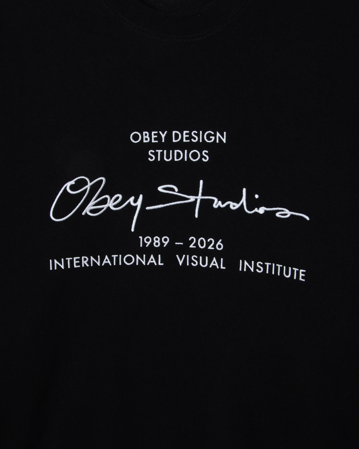 obey-signature-crewneck-black