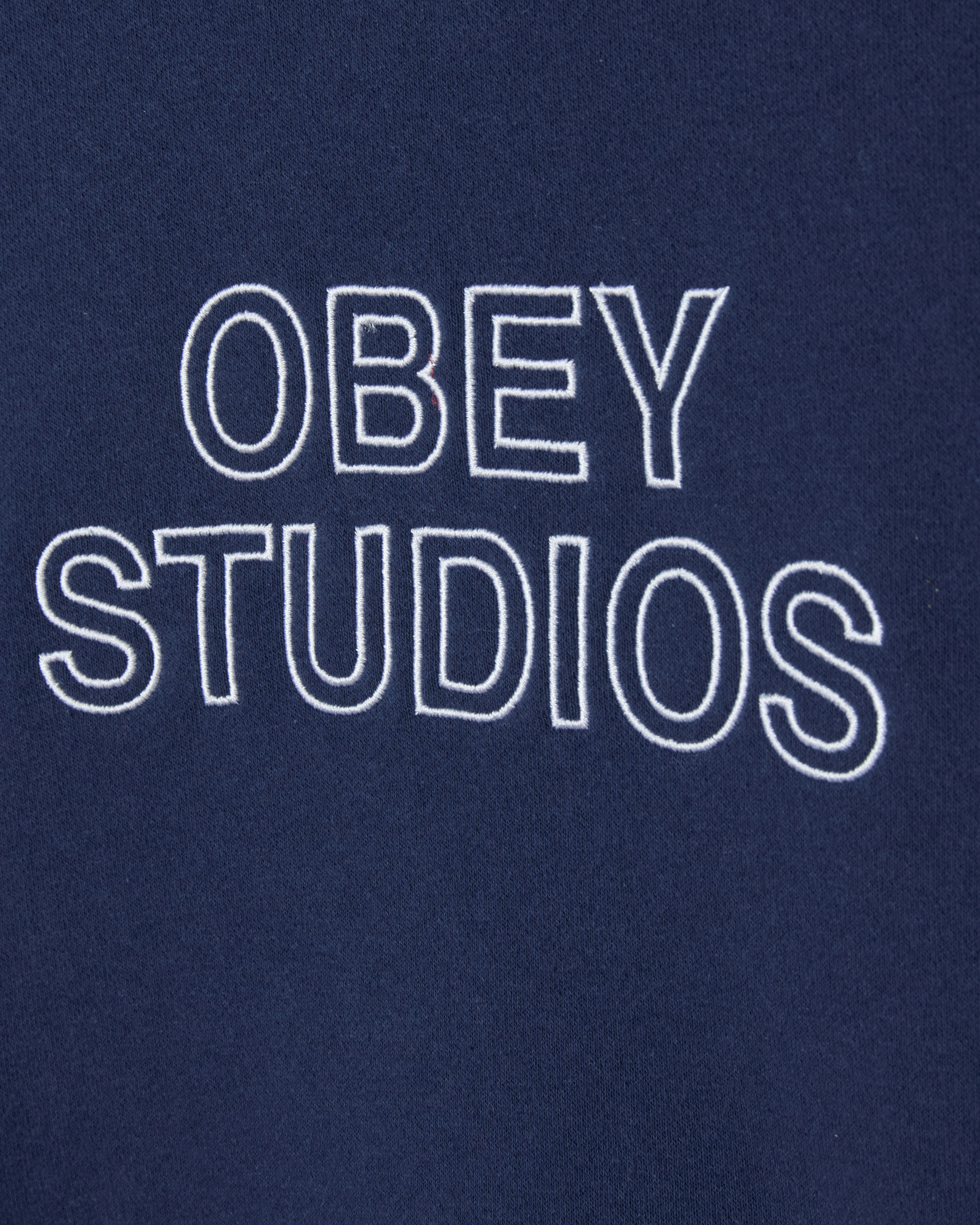obey-studios-crewneck-academy-navy (zoomed)