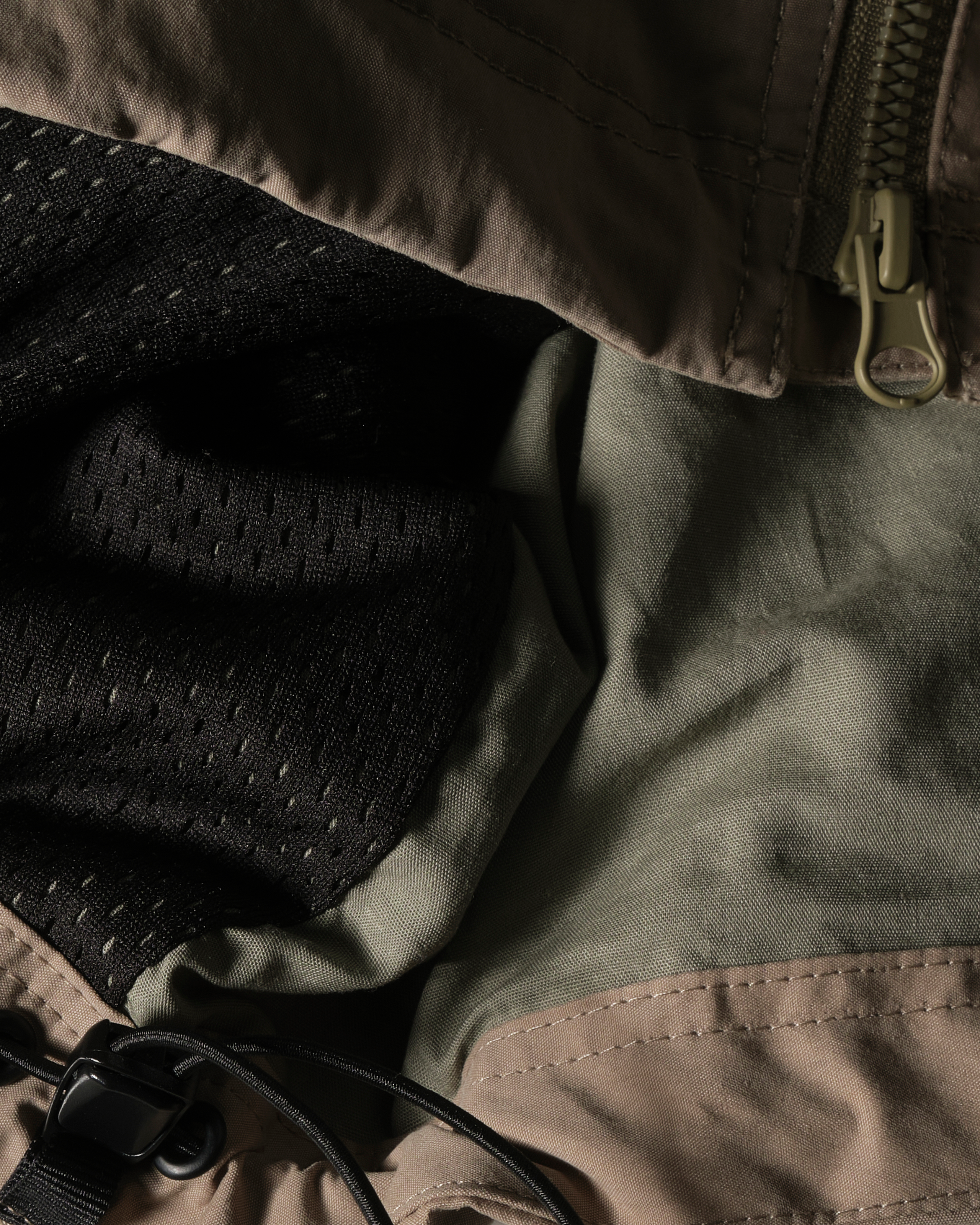 obey-sota-shell-jacket-mermaid (zoomed)