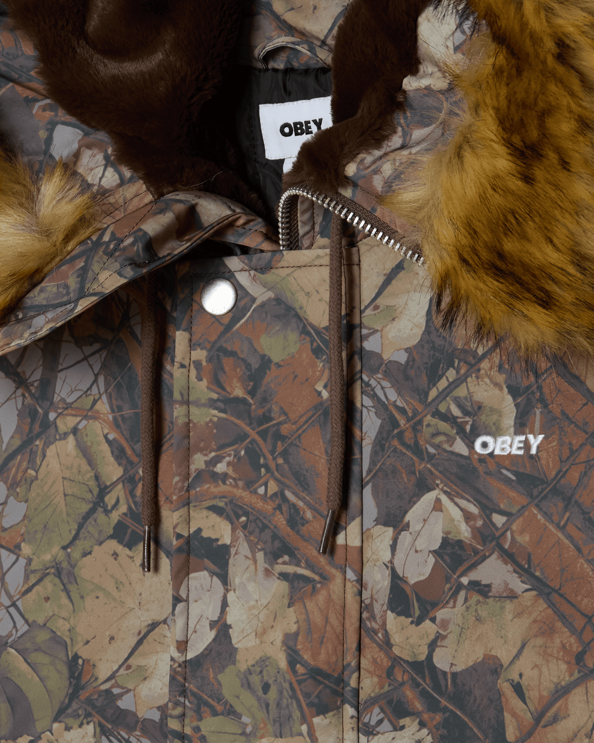 obey-n-2b-short-parka-fence-camo (zoomed)