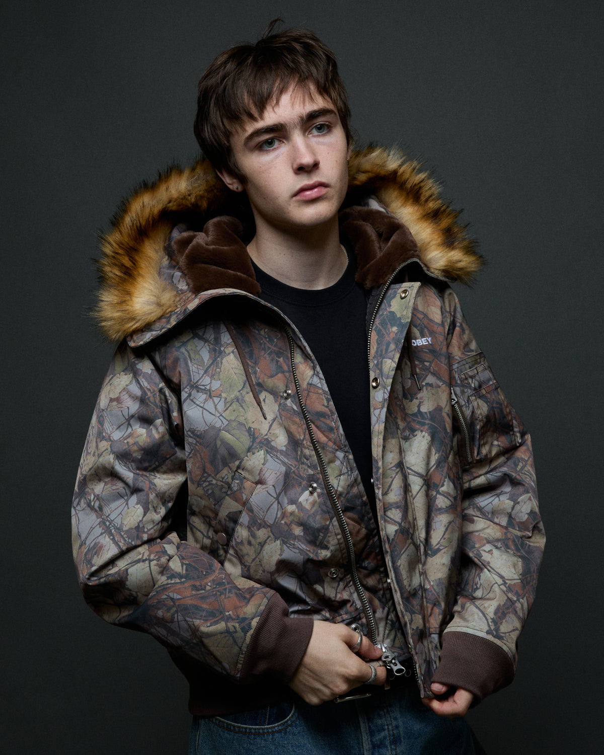 obey-n-2b-short-parka-fence-camo