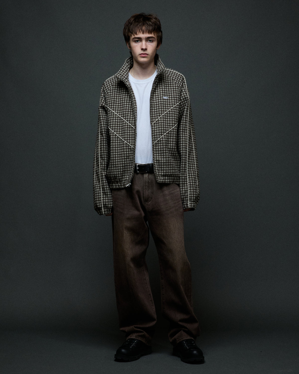 obey-leisure-training-jacket-abbey-stone-plaid (zoomed)