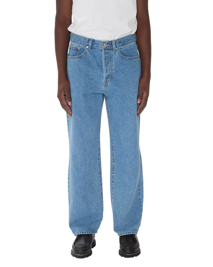 CLASSIC BAGGY DENIM