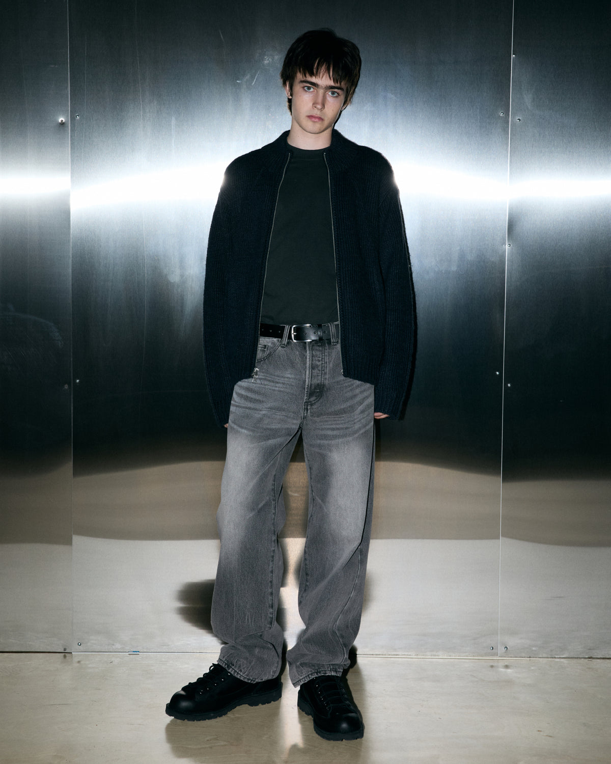 BOXCAR STRAIGHT LEG DENIM (zoomed)
