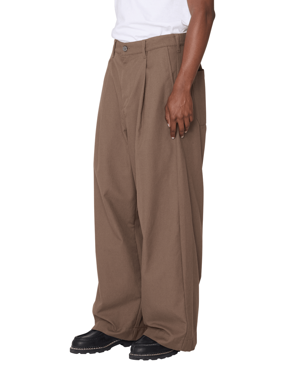 OLIVER PLEATED PANT