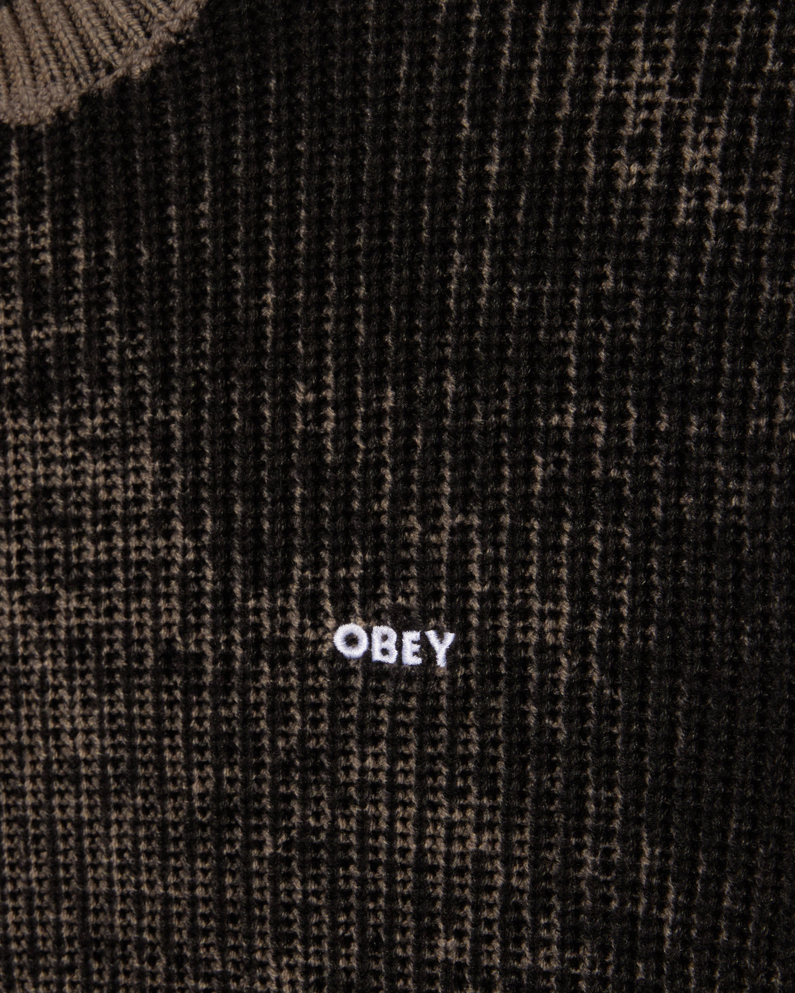 OBEY SPRAY EFFECT SWEATER