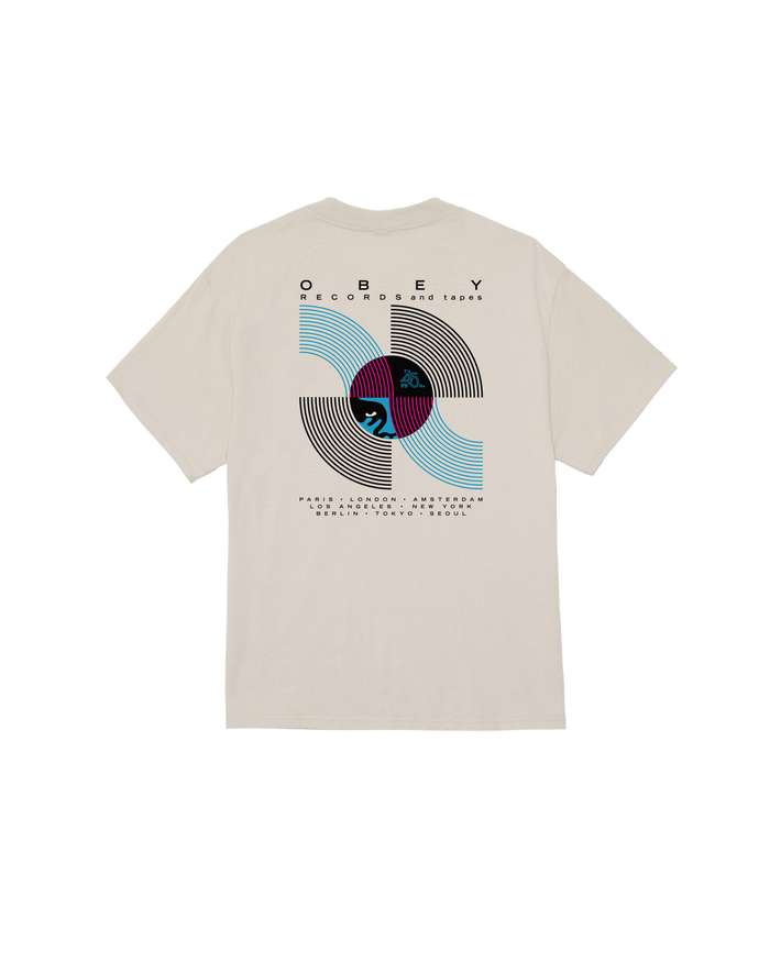 RECORDS & TAPES CLASSIC T-SHIRT