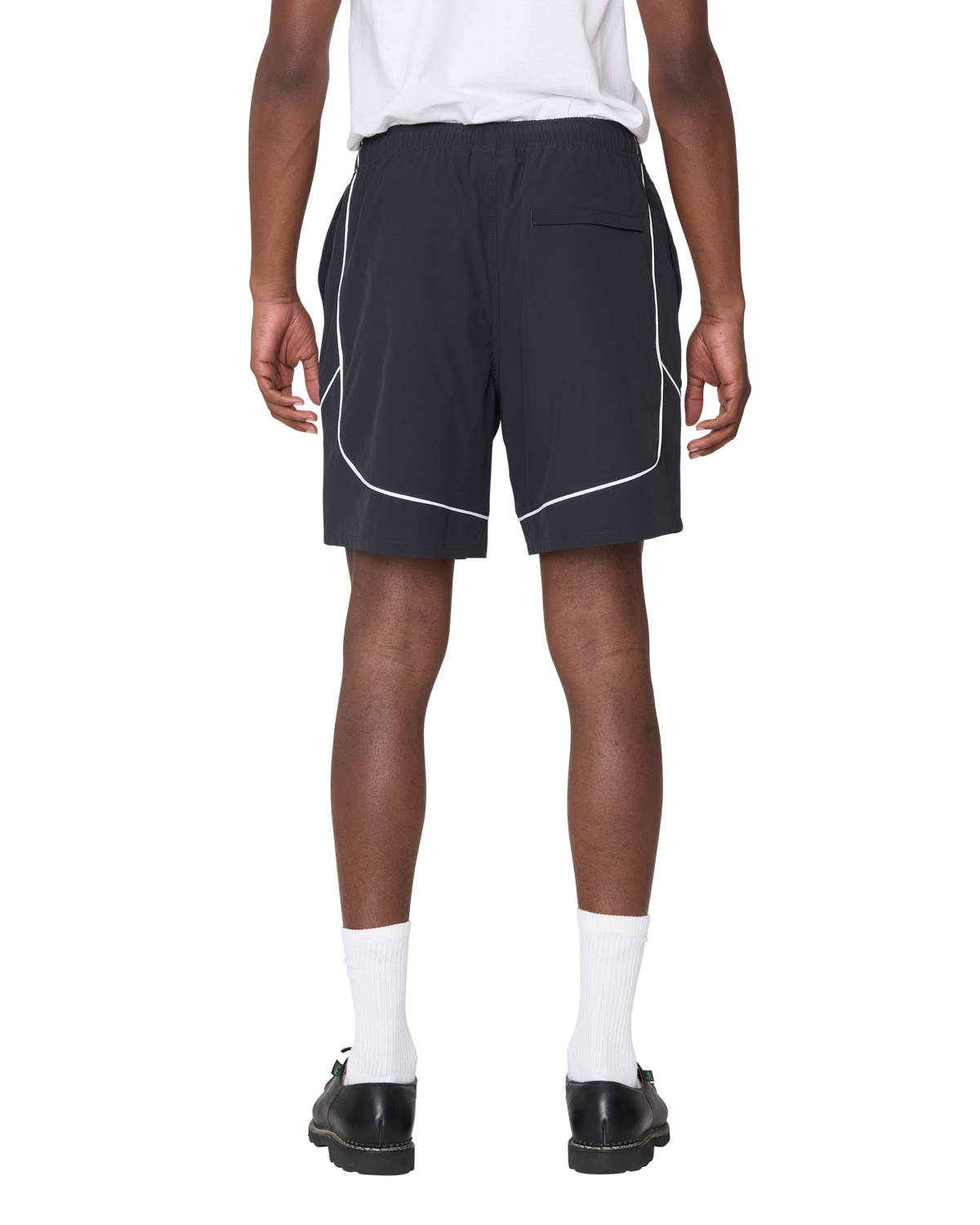 obey-corner-short-black