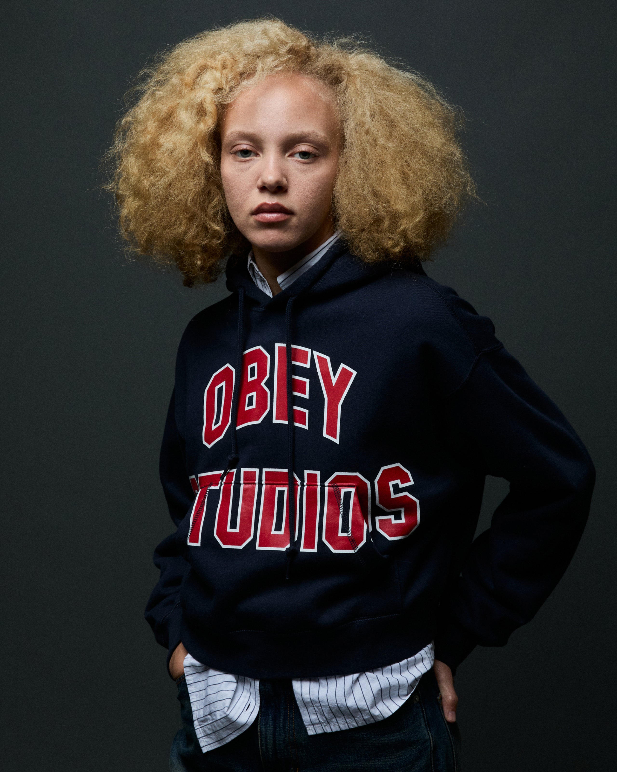 obey-studios-collegiate-pullover-dark-navy (zoomed)