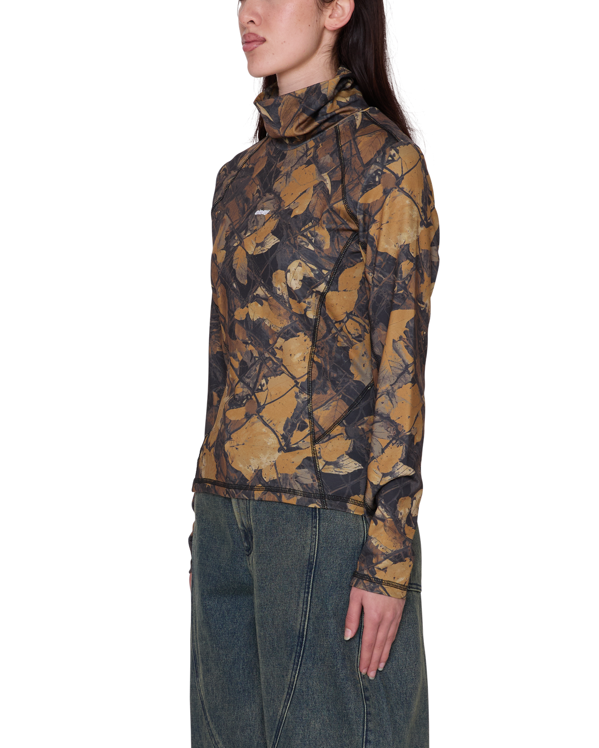 obey-nalia-turtle-neck-dark-fence-camo
