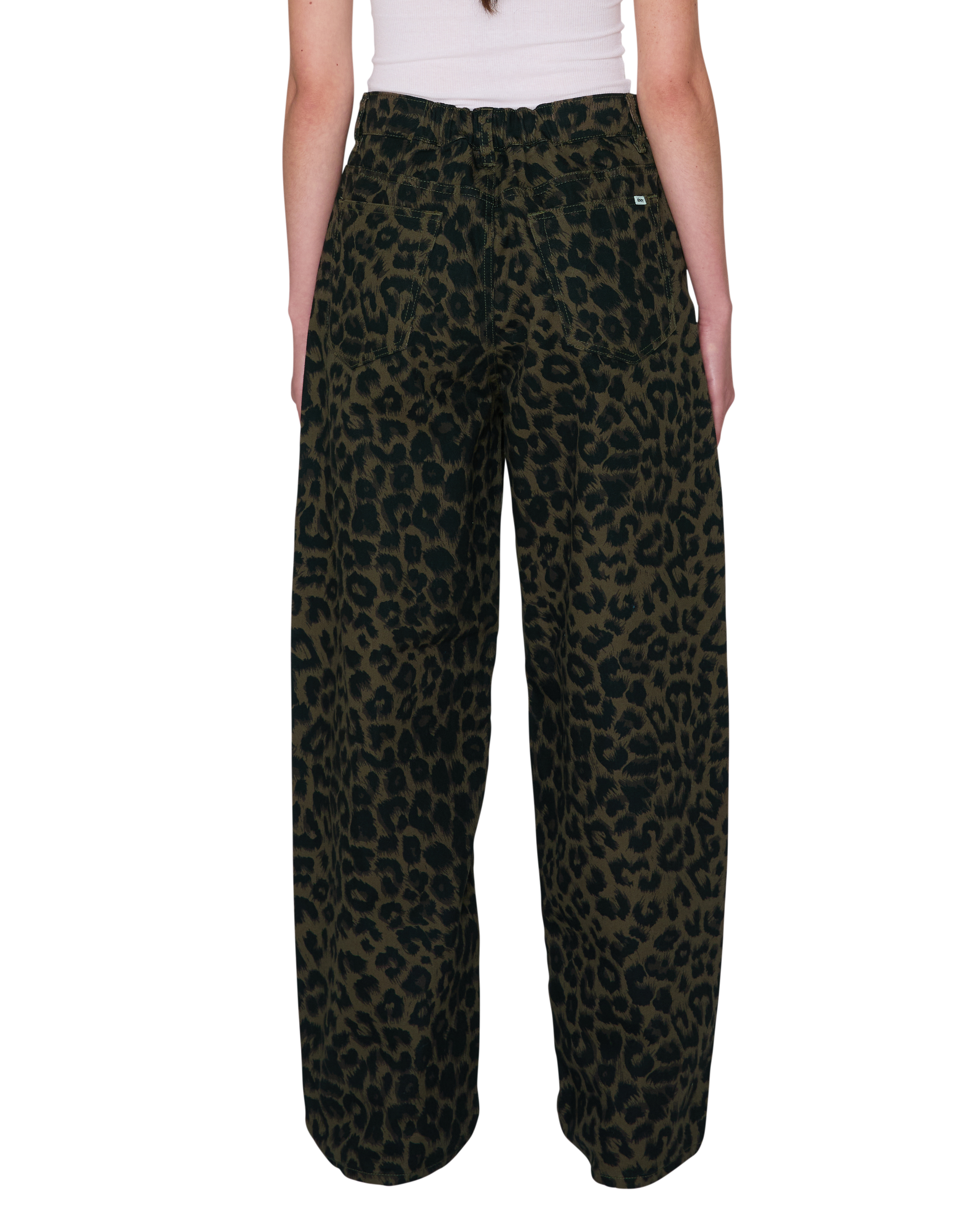 obey-allysa-5-pocket-denim-leopard (zoomed)