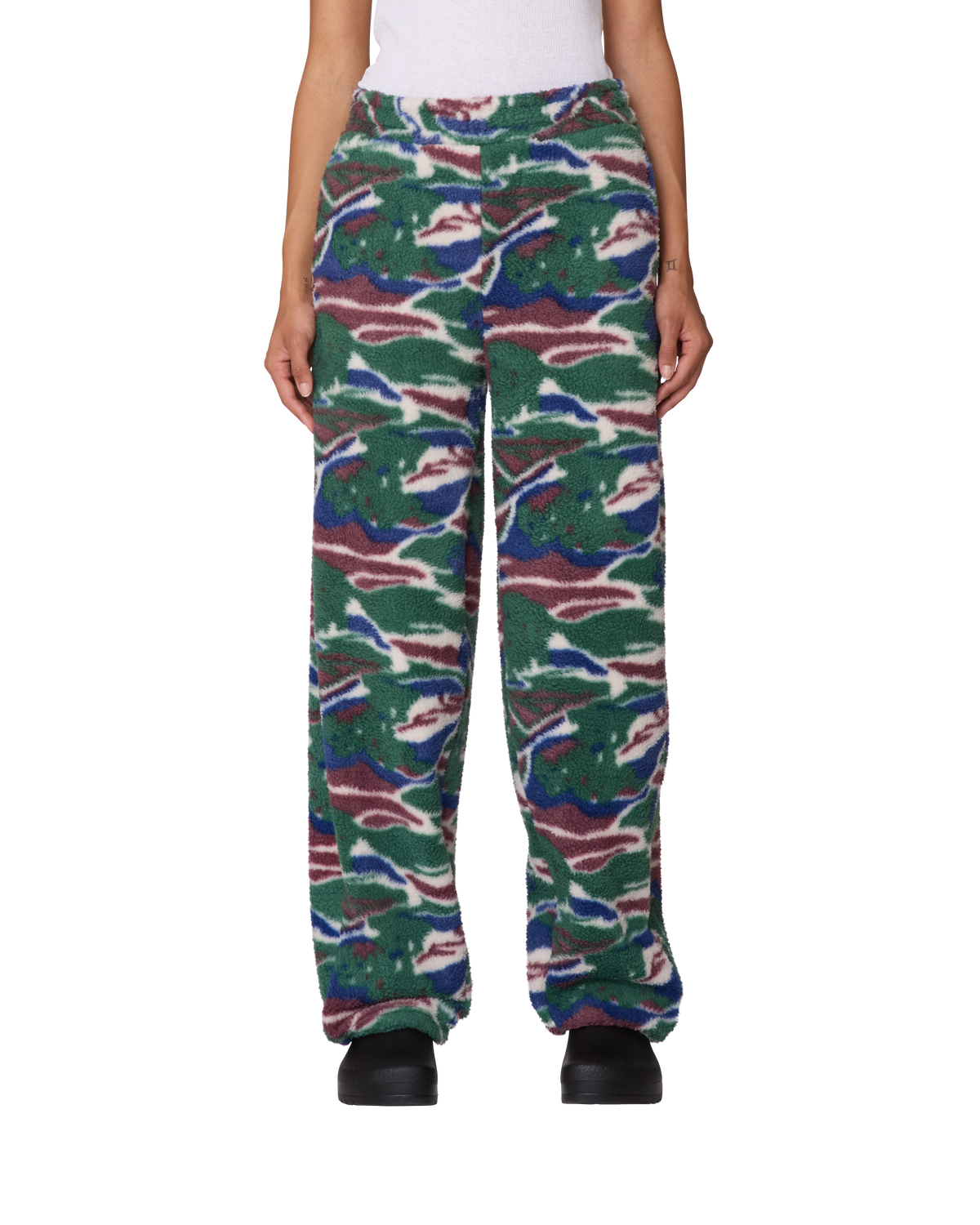 obey-pastures-pant-green-multi