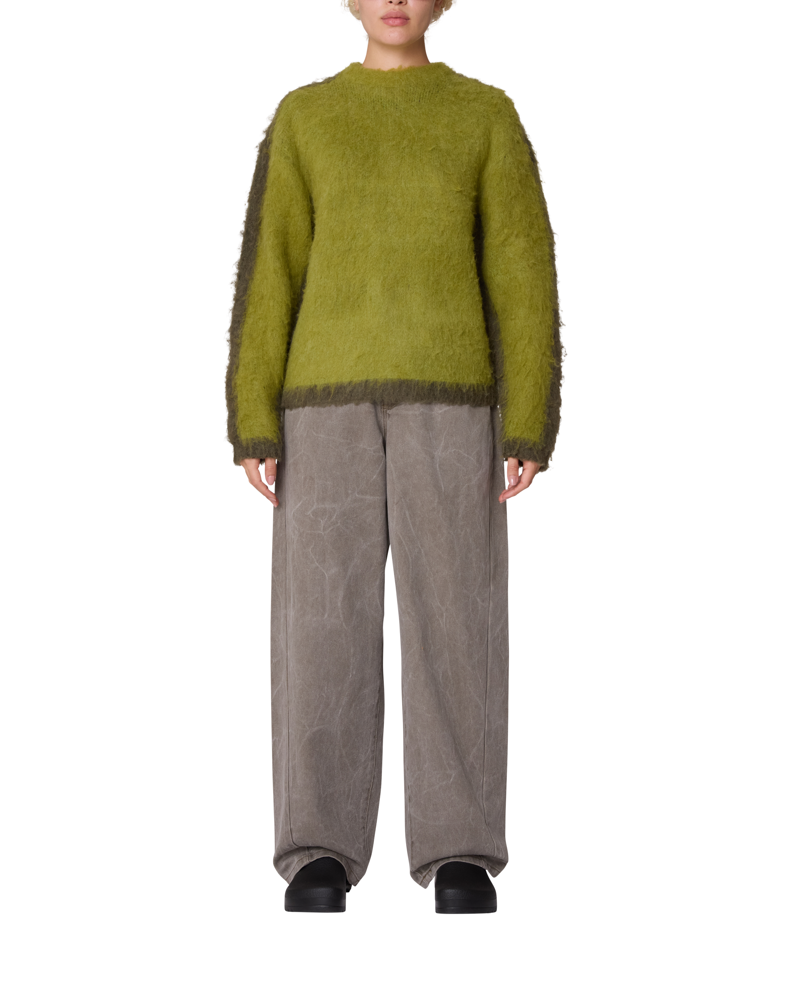 AURA CREW SWEATER