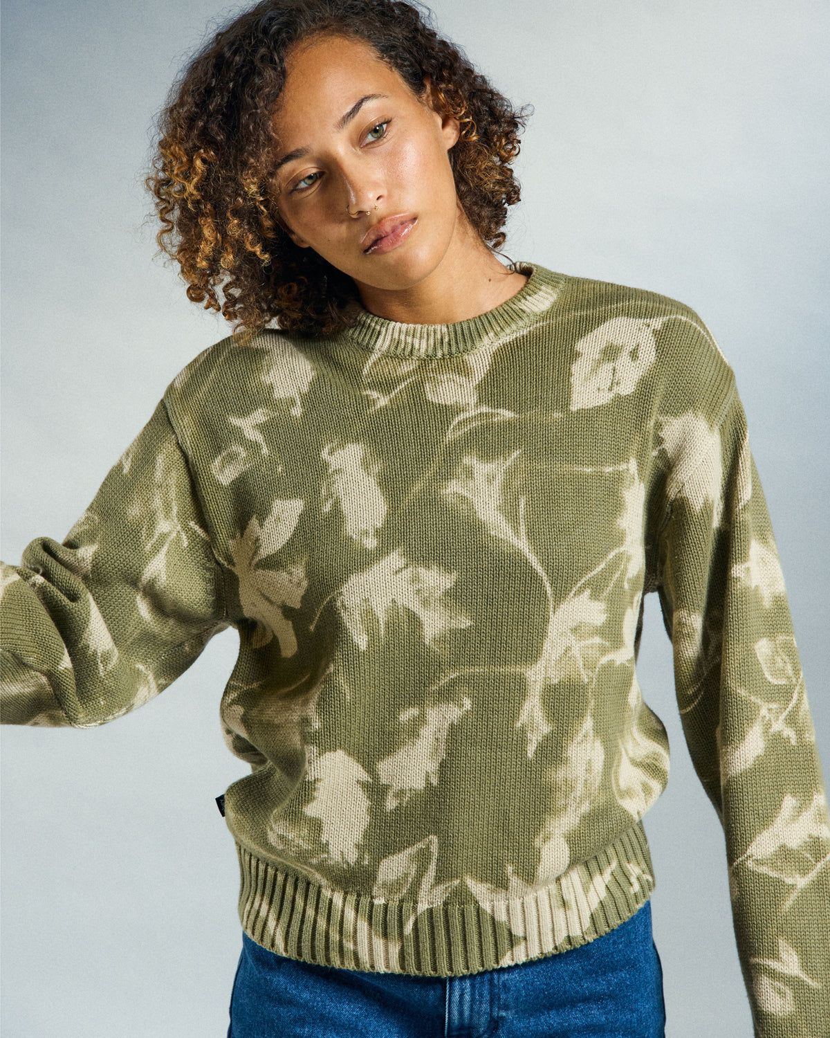 obey-leaves-crew-sweater-olive-multi