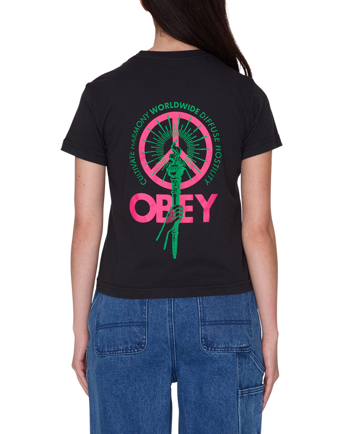obey-difuse-hostility-kaia-t-shirt-digital-black