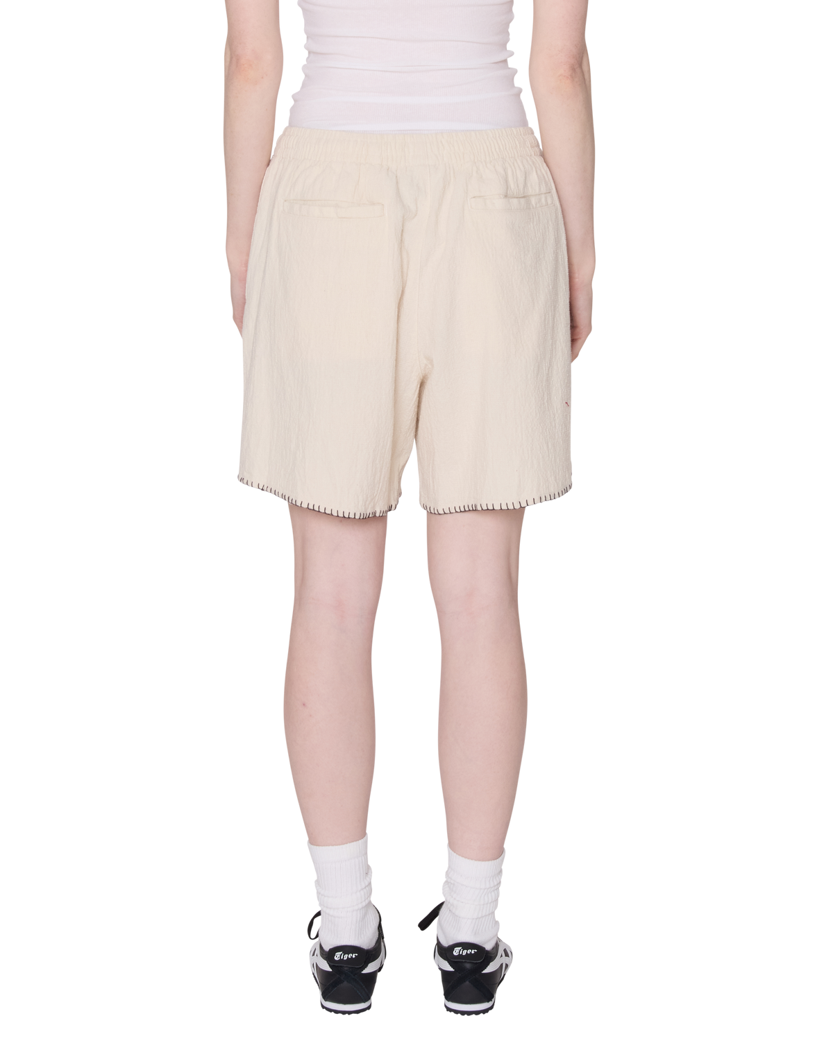 obey-edith-short-natural