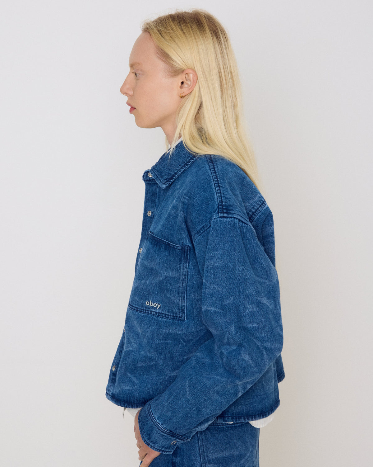 obey-trinity-wrinkle-denim-shirt-medium-stonewash-ind-wrinkle