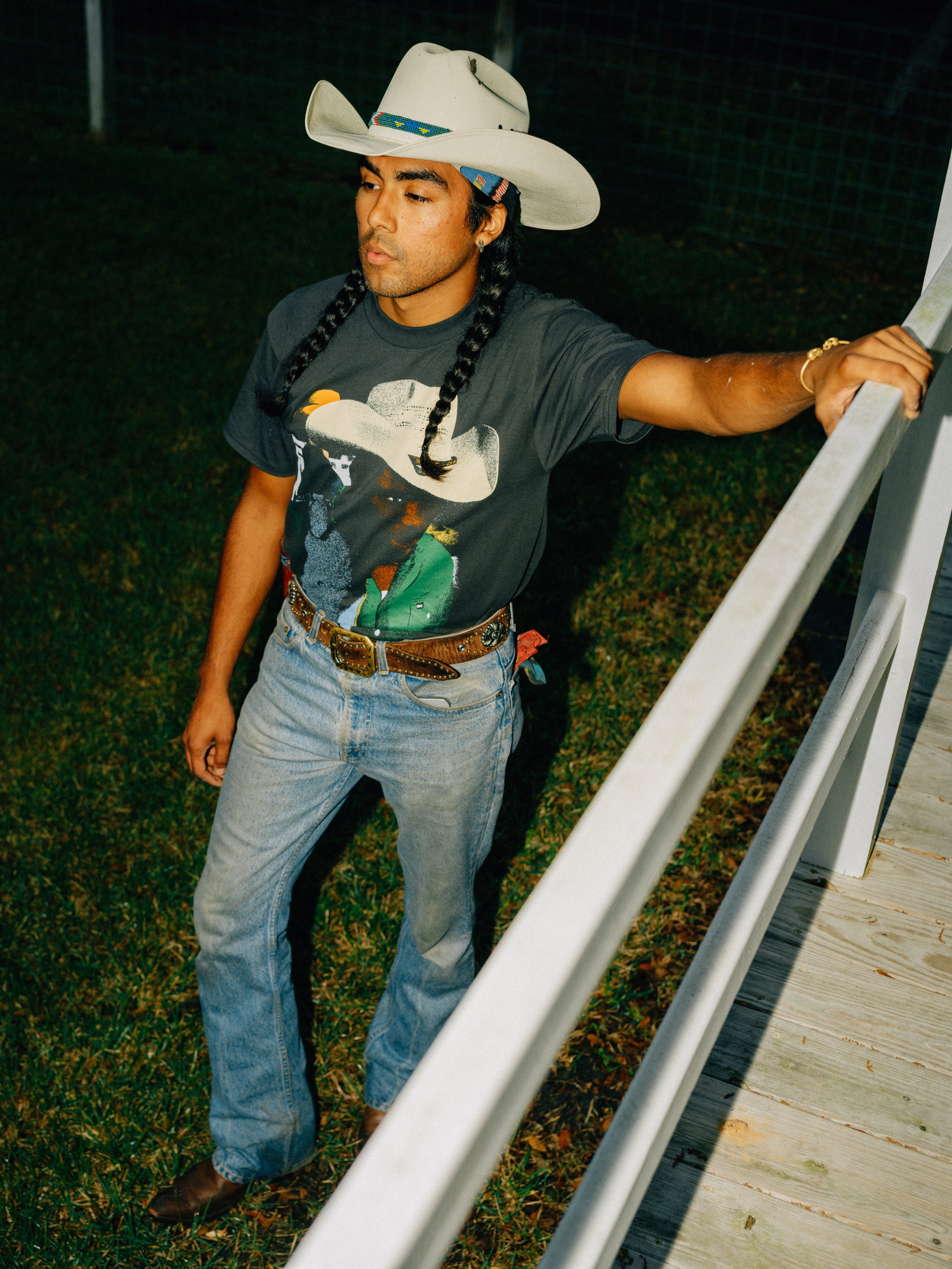RODEO CLASSIC T-SHIRT (zoomed)